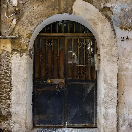 Spagnoli Experiences At Taverna Penta * Neapol